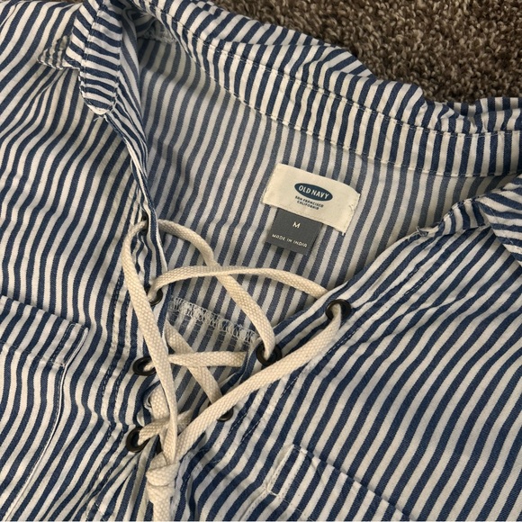 Old Navy Blouse - Picture 4 of 5